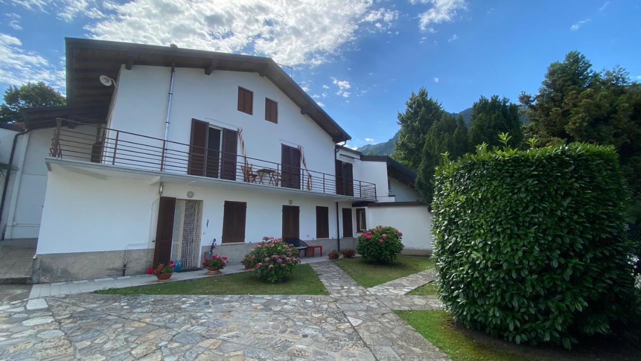 Villa Vanda Castelveccana Eksteriør billede